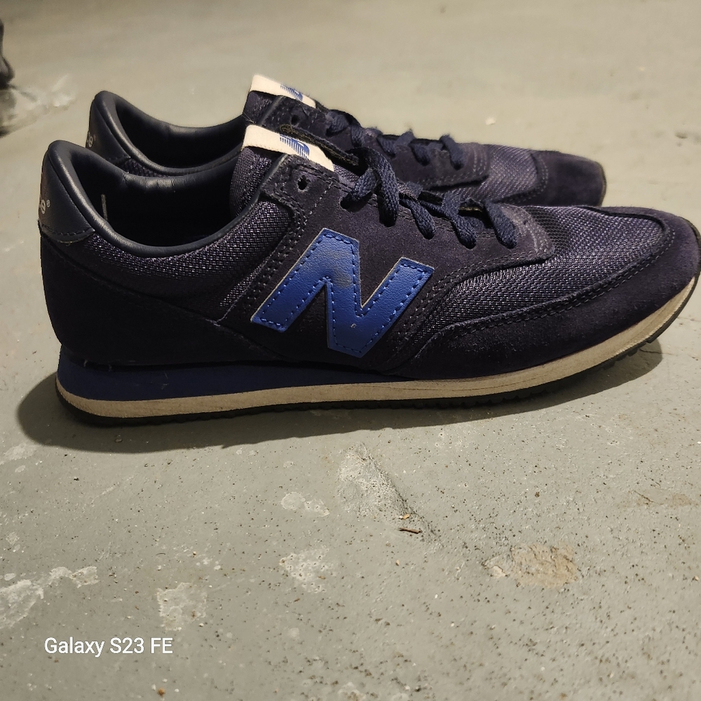 New Balance 620 - Picture 3 of 8